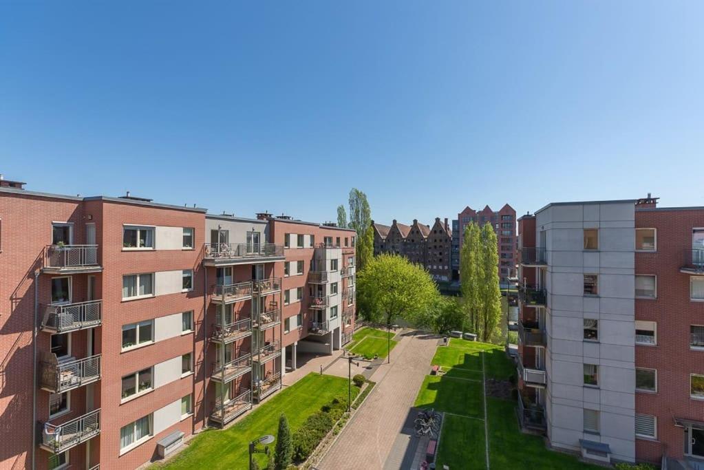 Apartment In The Heart Of Gdansk Ngoại thất bức ảnh